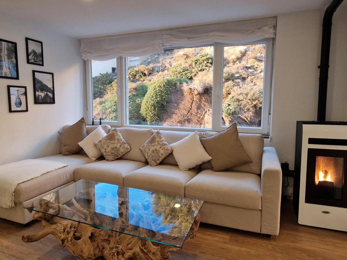 Brand New Apartment Very Cosy And Awesome Display Close To The Ski Slope! Private Parking 시에라네바다 외부 사진